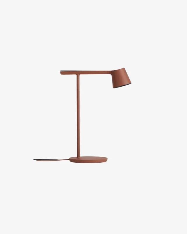 Tip-Table-Lamp_Copper-Brown_Muuto